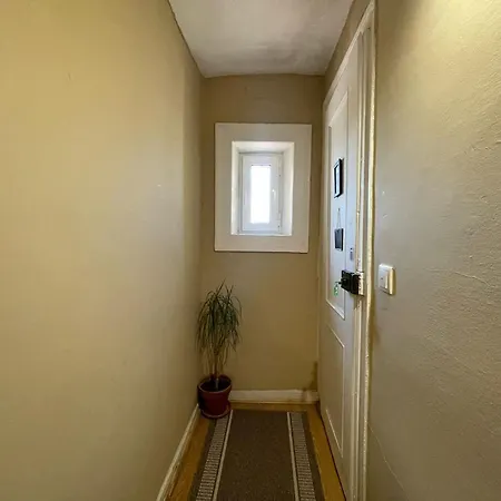 Santos In With River View *