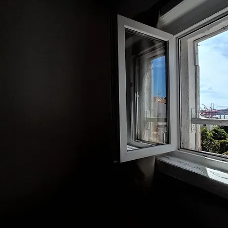 Santos In With River View Lissabon