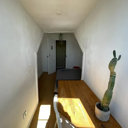 Santos In With River View *